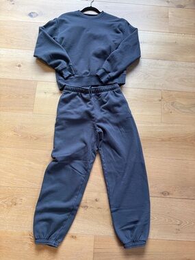 Aritzia Washed Black Joggers & Crewneck Sweatshirt Set
